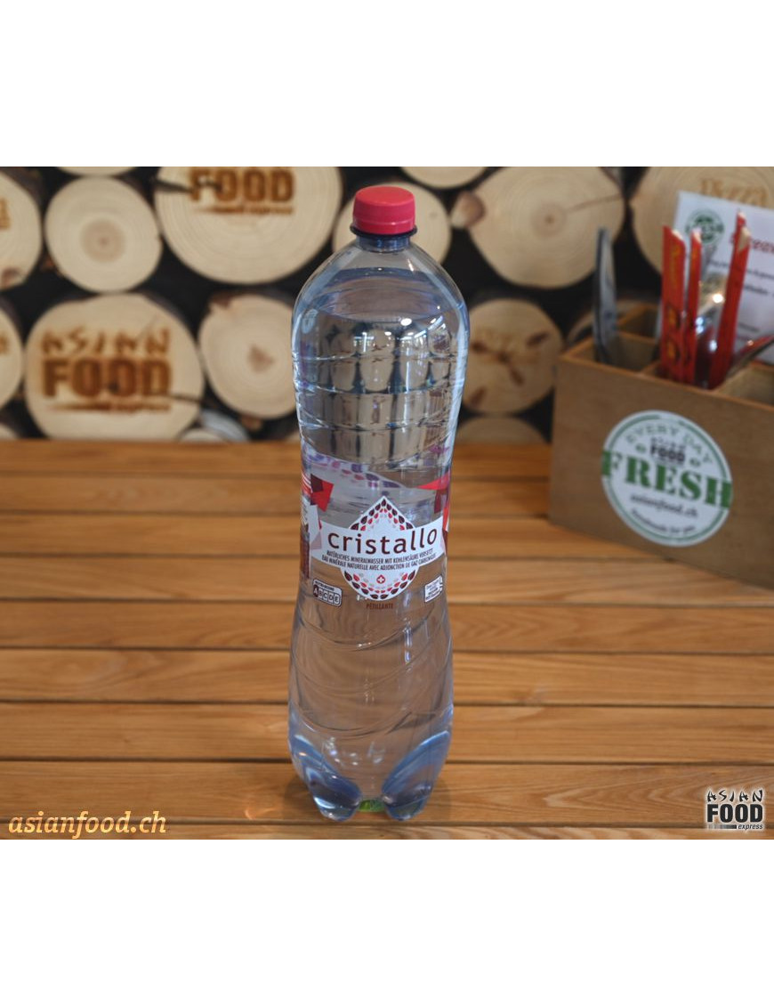 Mineralwasser mit Kohlensäure 1.5l